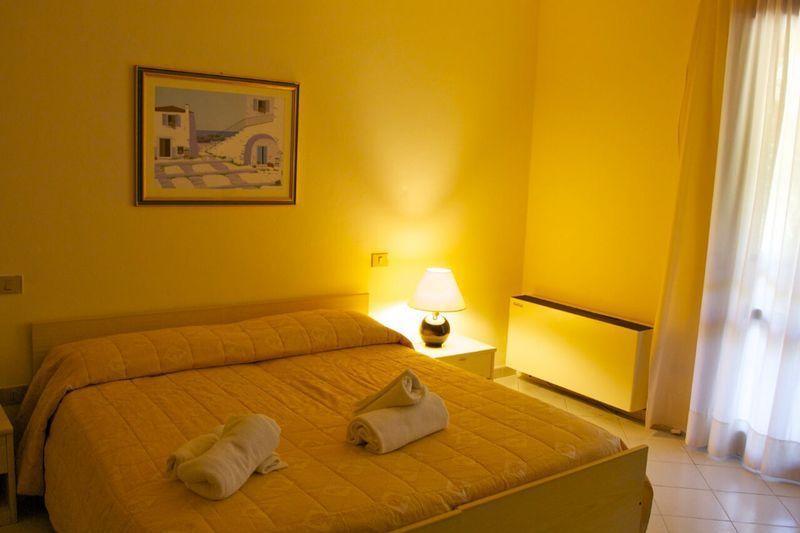 Hotel La Pineta Арбореа Екстериор снимка